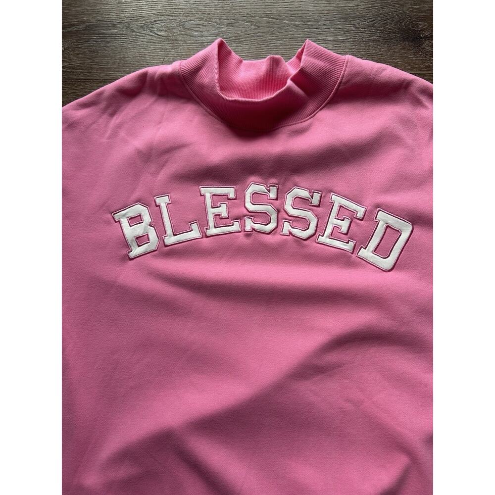 Women’s Pink Blessed Sweatshirt Varsity Patch Graphic Pullover Oversize Size M - Picture 2 of 5